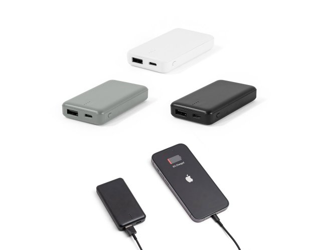 SHERYL. Bateria porttil em ABS 100% reciclado e capacidade de 4.000 mAh